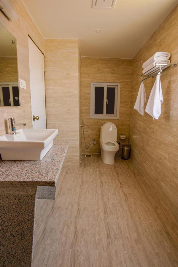Lumbini Green Resort Bhagwanpur Экстерьер фото