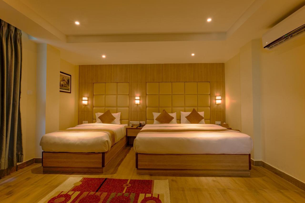 Lumbini Green Resort Bhagwanpur Экстерьер фото